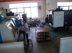 CNC 锣床区
